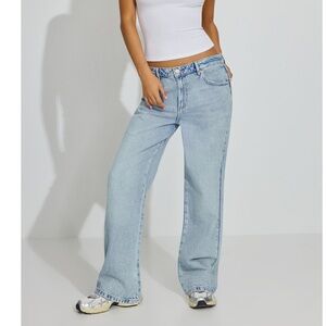 Women's Light Blue Jeans